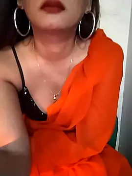 Aish29xh online show from February 26, 2025, 5:53 pm