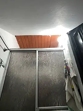 two milkyway online show from April 6, 2026, 11:44 am