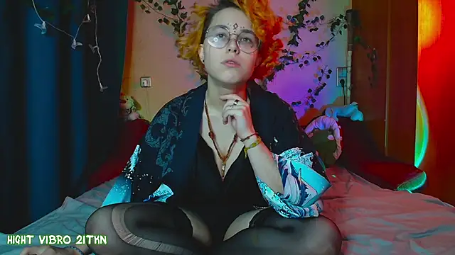 TrickyKitsune online show from March 7, 2025, 3:49 pm