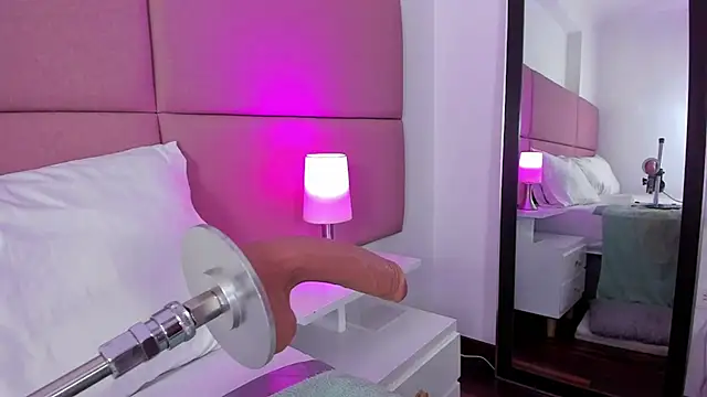 Snapshot of SammyMorales chatting on September 10, 2025, 12:37 pm SammyMorales online show from September 10, 2025, 12:37 pm