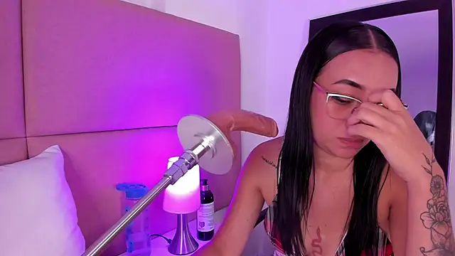 Snapshot of SammyMorales chatting on March 4, 2025, 6:39 pm SammyMorales online show from March 4, 2025, 6:39 pm