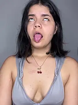 pretty angela1 online show from March 19, 2025, 4:57 am