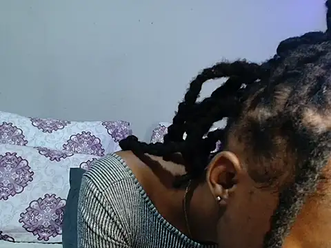 xxSexyTalia28 online show from November 11, 2025, 7:52 pm