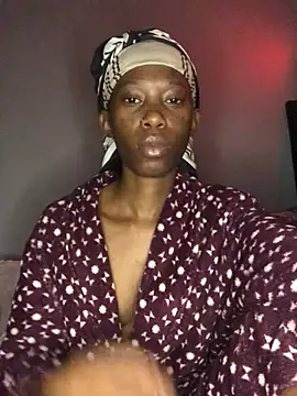 xxSexyTalia28 online show from April 12, 2026, 12:14 am