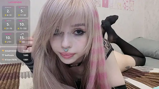 emodreamgirl online show from July 25, 2026, 8:37 pm