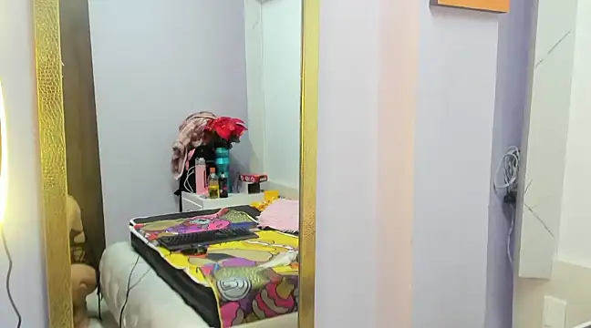 Chloe Martini online show from March 11, 2025, 6:41 am