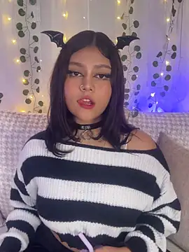 kath kitty online show from April 21, 2026, 2:03 am