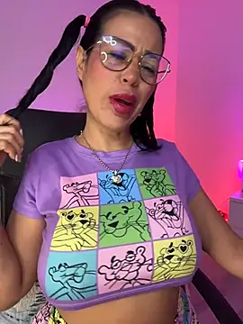 KarolRubi1 online show from April 17, 2026, 11:18 pm