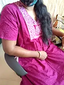 Snapshot of Tamil_roja69 chatting on June 25, 2026, 5:34 am Tamil roja69 online show from June 25, 2026, 5:34 am
