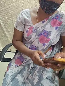 Snapshot of Tamil_roja69 chatting on July 10, 2026, 4:51 pm Tamil roja69 online show from July 10, 2026, 4:51 pm
