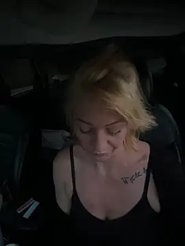 AlessasRoom online show from July 7, 2026, 9:46 am