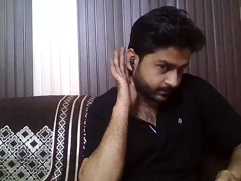 indihotguy online show from April 2, 2026, 7:26 am