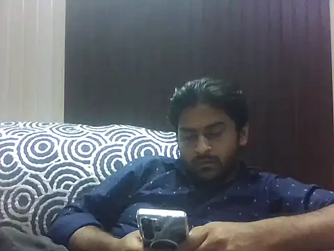 indihotguy online show from September 17, 2025, 3:14 pm