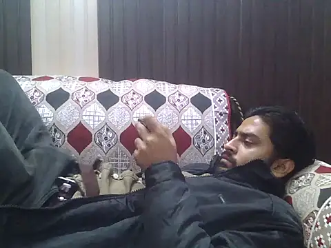 indihotguy online show from November 11, 2025, 2:45 pm