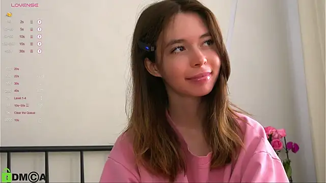 LittleOriana online show from September 25, 2025, 4:51 am