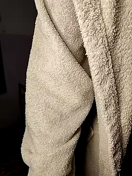 niyack69 online show from October 20, 2025, 12:45 am