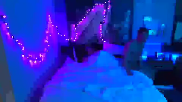 hotemberly jake online show from January 10, 2025, 11:22 am