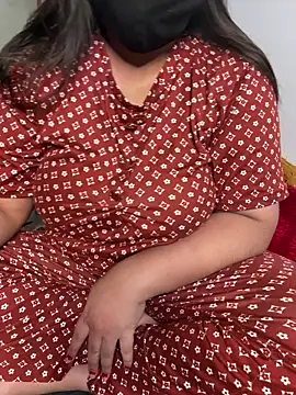 tanvihot2 online show from June 12, 2026, 6:16 pm