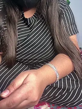 tanvihot2 online show from September 30, 2025, 4:13 pm