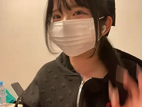 tequila 09 online show from September 24, 2025, 4:35 pm