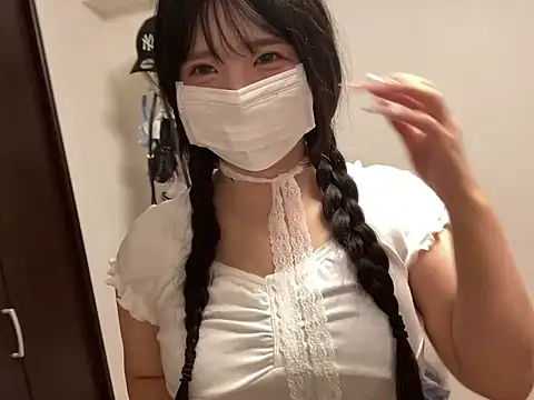 tequila 09 online show from September 29, 2025, 3:06 pm