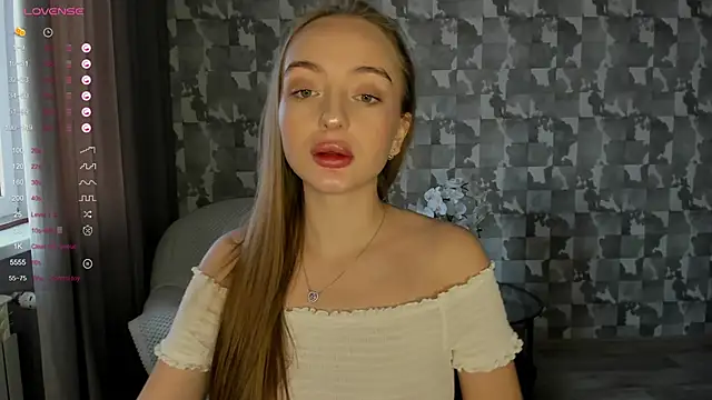 A delina online show from February 25, 2025, 1:32 pm