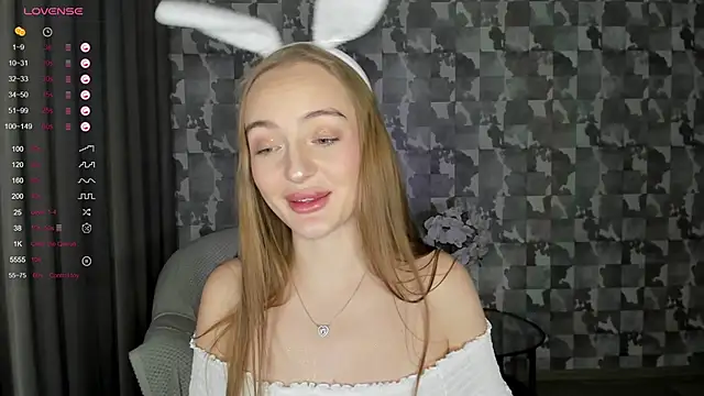 A delina online show from February 25, 2025, 4:35 pm