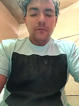 chinoxxx online show from October 22, 2025, 11:25 pm