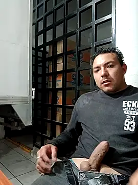 chinoxxx online show from November 29, 2025, 12:55 am