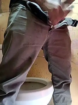 chinoxxx online show from October 17, 2025, 8:54 pm