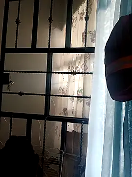 chinoxxx online show from October 2, 2025, 8:34 pm