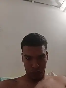 Gonzalex02 online show from November 3, 2025, 11:58 am