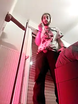 Levi Latino online show from February 15, 2025, 2:26 am