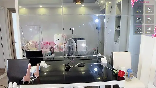 Alien1227 online show from October 13, 2025, 8:05 am