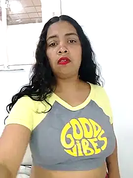 Brendabluee online show from February 15, 2025, 7:06 pm