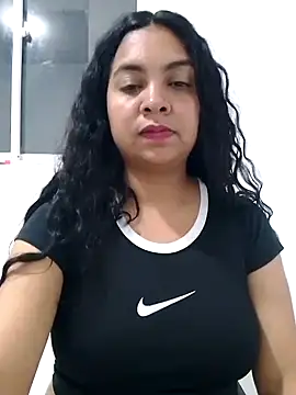 Brendabluee online show from February 7, 2025, 1:04 am