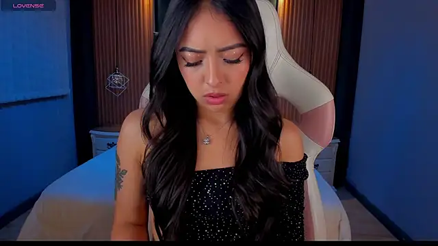 Camila dupont online show from September 19, 2025, 3:54 am