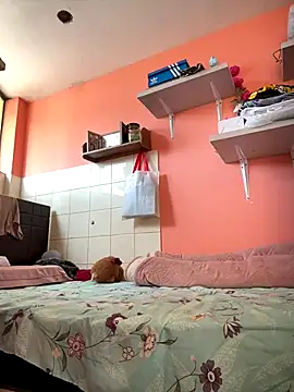 lunagonzales lima 2007 online show from September 30, 2025, 7:31 pm