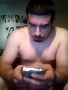 k1oudE online show from November 4, 2025, 3:38 pm