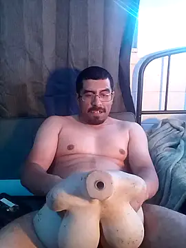 k1oudE online show from April 18, 2026, 2:36 am