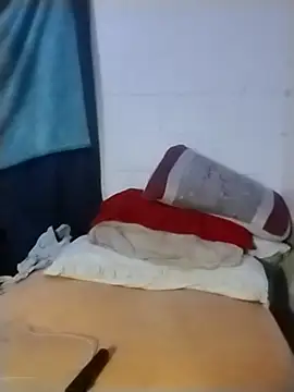 k1oudE online show from March 26, 2026, 9:18 am