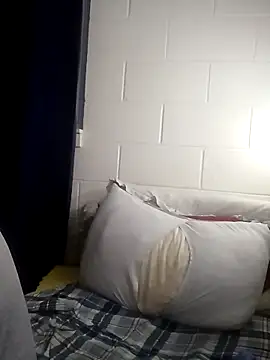 k1oudE online show from March 6, 2026, 12:33 pm