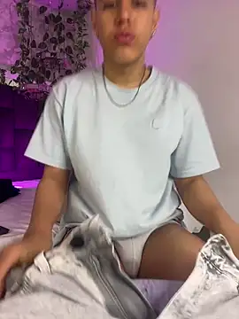 Angel Khouri online show from September 21, 2025, 4:06 am