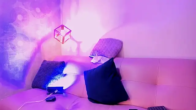 Angel Khouri online show from March 12, 2025, 3:57 am