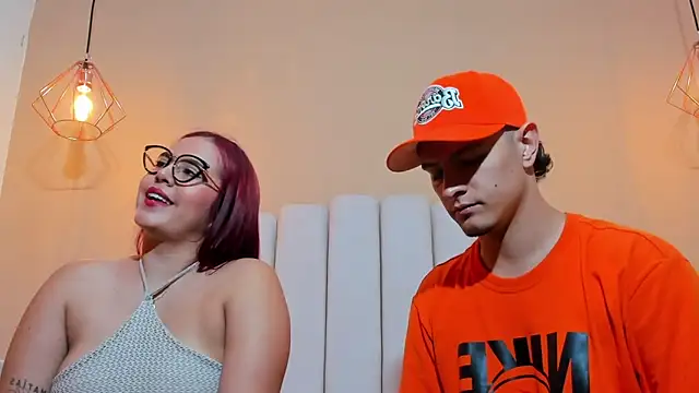 DAVID VICTORIAA online show from March 19, 2025, 1:07 pm