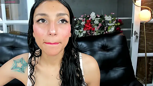 miss   evangeline online show from March 21, 2025, 2:39 am