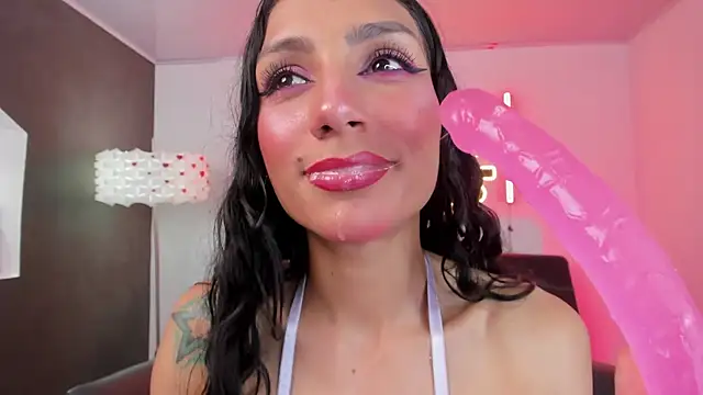 miss   evangeline online show from March 30, 2026, 2:35 am