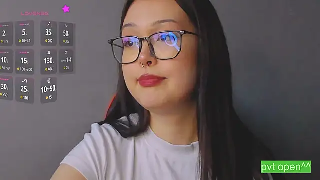 Snapshot of kittenrisha chatting on February 13, 2025, 12:11 pm kittenrisha online show from February 13, 2025, 12:11 pm