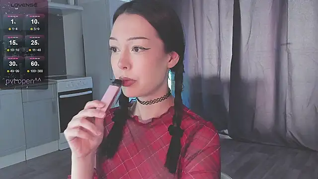 Snapshot of kittenrisha chatting on October 26, 2025, 6:58 am kittenrisha online show from October 26, 2025, 6:58 am