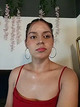 Danni shy online show from May 15, 2026, 7:56 pm